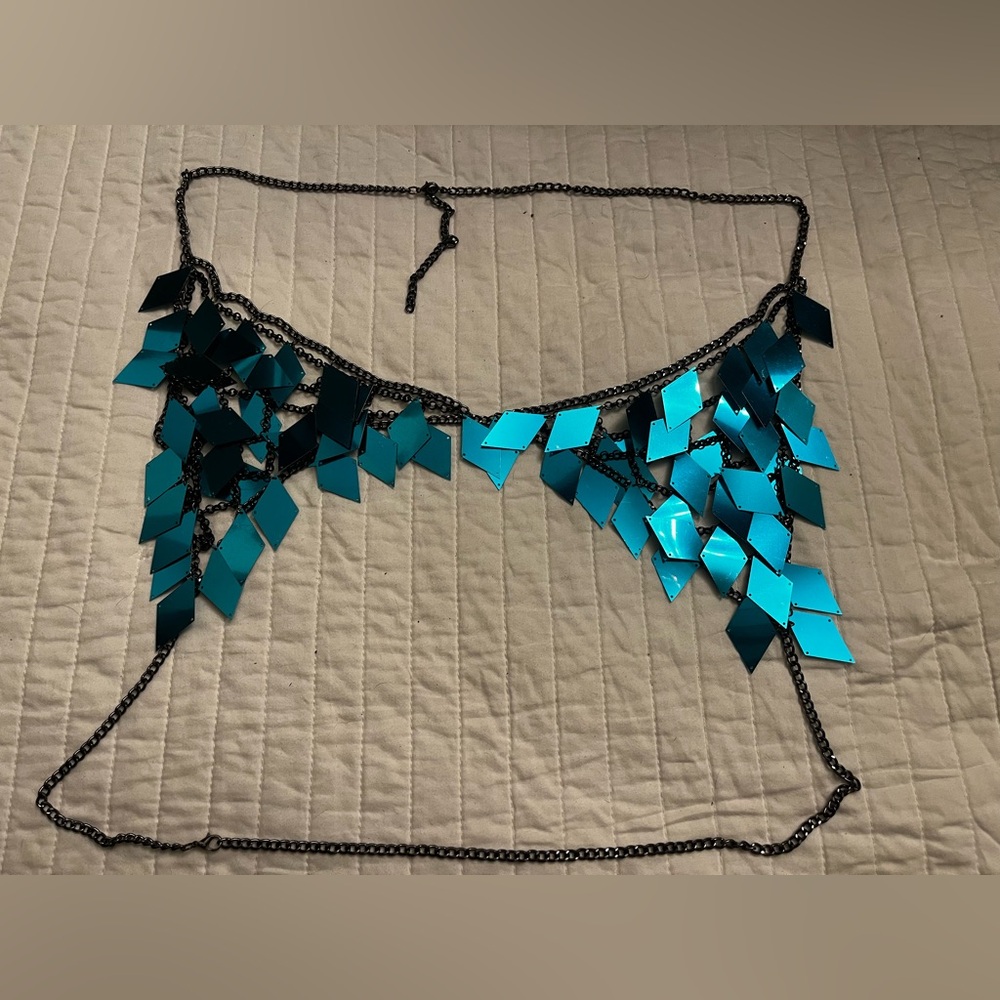 Selfie Leslie River Festival Shiny Sequins 2 Piece Set Blue NWOT - Picture 11 of 12